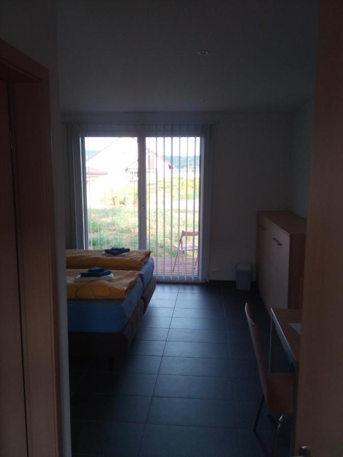 Bed And Breakfast Villa Hallau Exterior photo