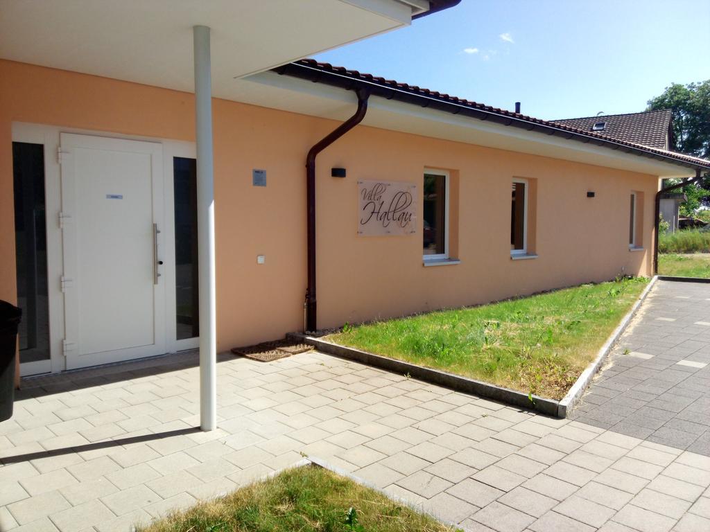 Bed And Breakfast Villa Hallau Exterior photo